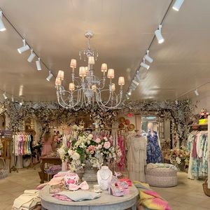 Meet your Posher, Lily